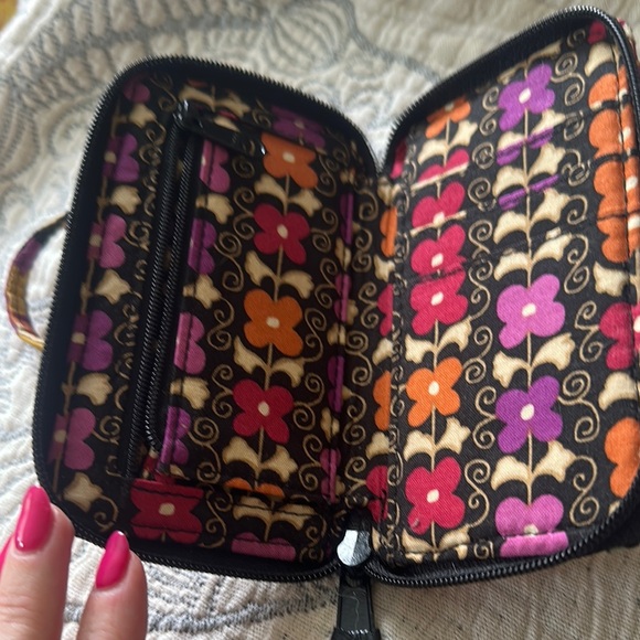 Vera Bradley - "Suzani" Vibrant Floral Wristlet with Clip - Picture 1 of 7